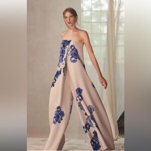 Uoozee Floral Wide leg Strapless Jumpsuit in size Medium NWT